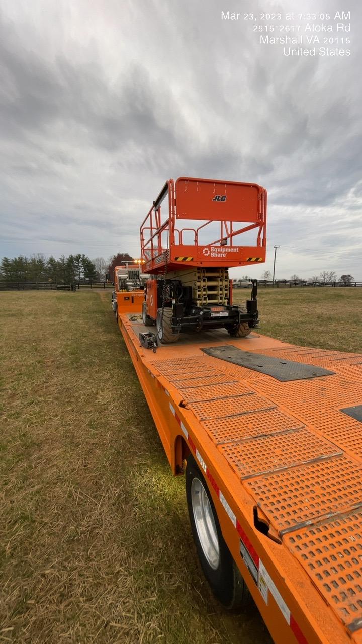2022 JLG RT3369