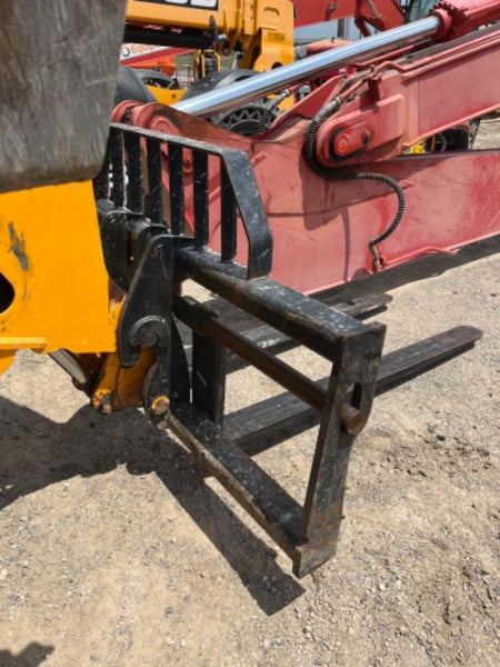 2021 JCB 512-56
