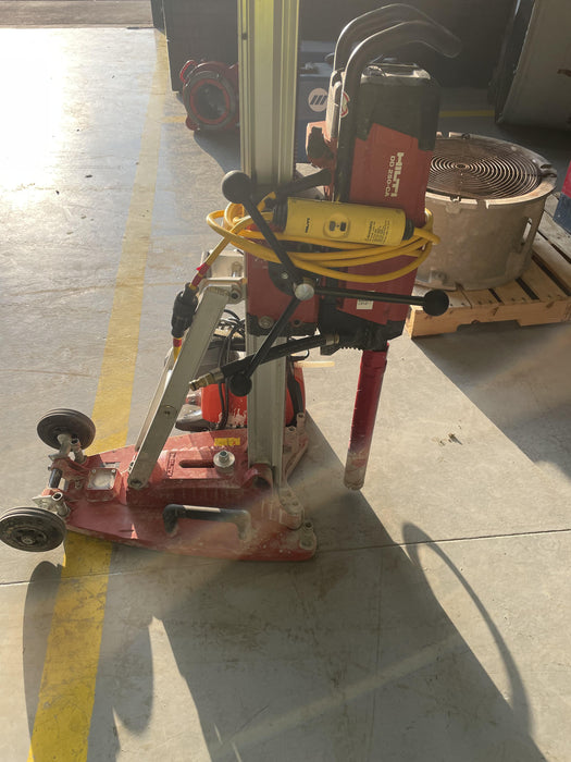 2022 HILTI DD250E