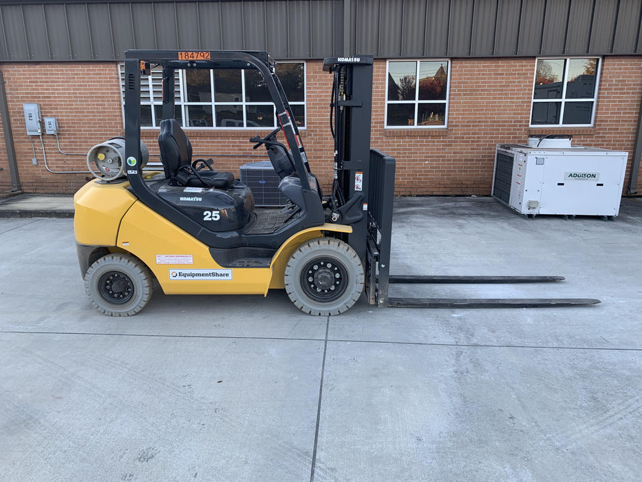 2021 KOMATSU FG25T-16