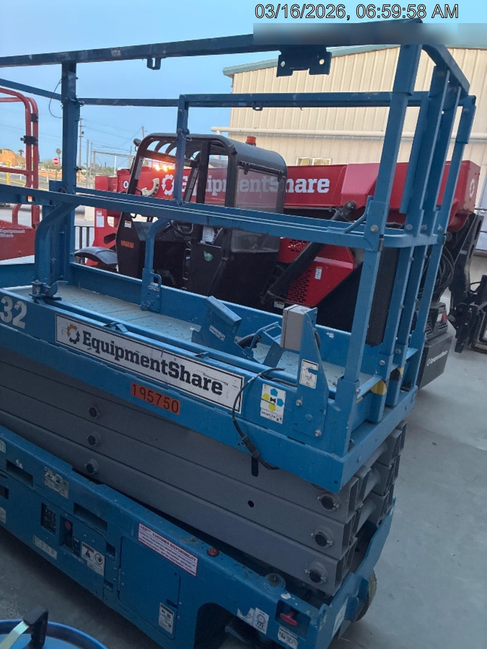 2021 GENIE GS-2632