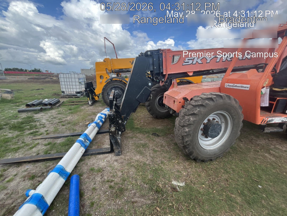 2017 Skytrak 6042 42' REACH, PALLET FORKS, 6k, FOAM FILLED TIRES