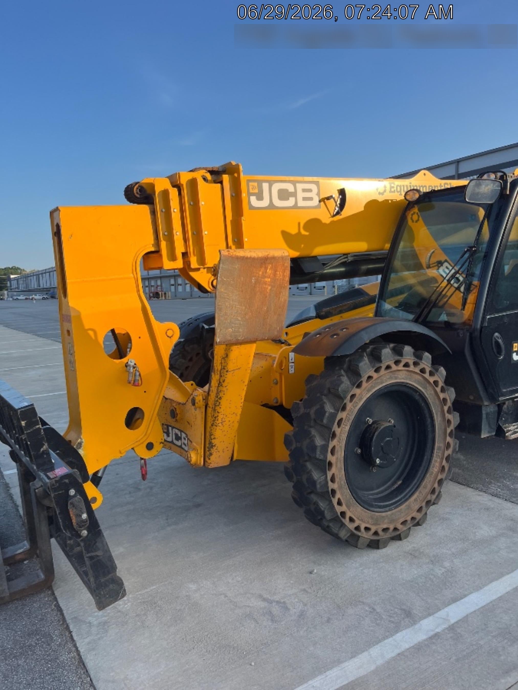 2024 JCB 510-56