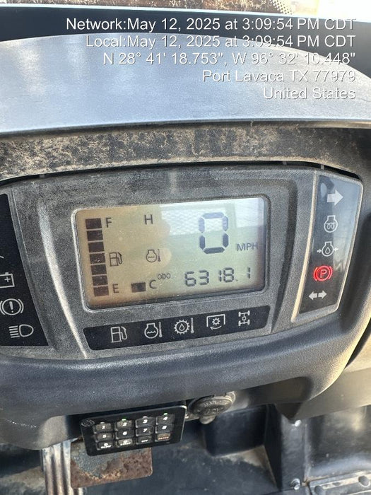 2020 Kubota RTV-X1140W-H Canopy, Diesel, 2 Seater, HDWS Tires, Windshield, Back up Alarm, Amber Strobe Light, Cargo Box