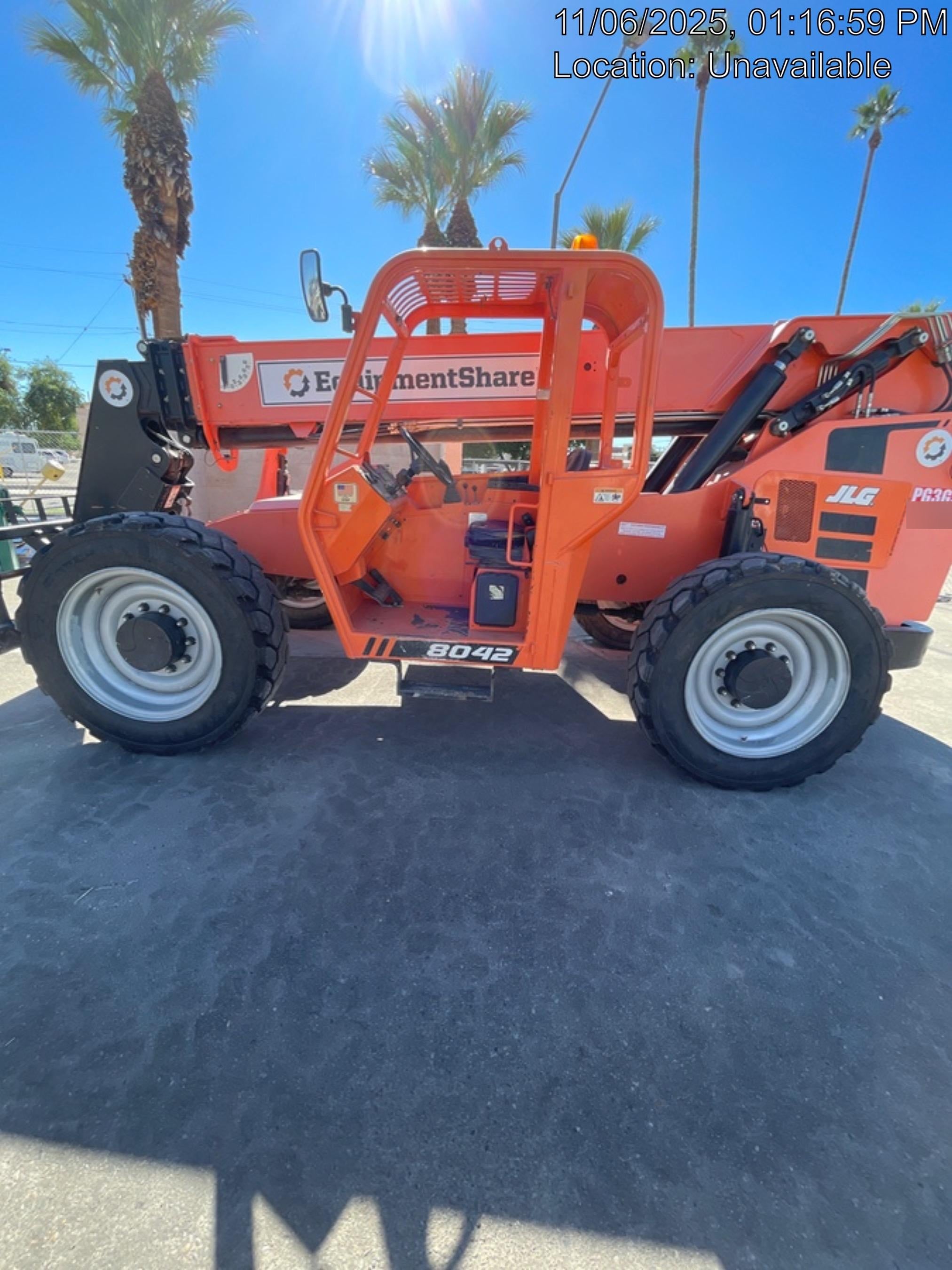 2021 SKYTRAK 8042