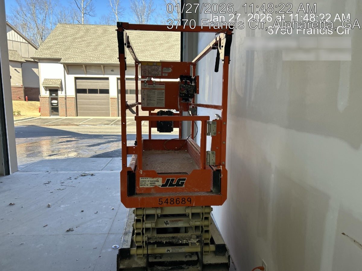 2025 JLG ES1932