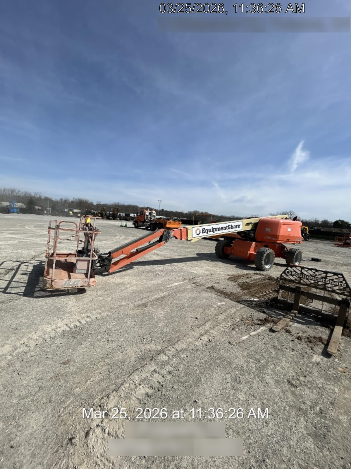 2021 JLG 660SJ
