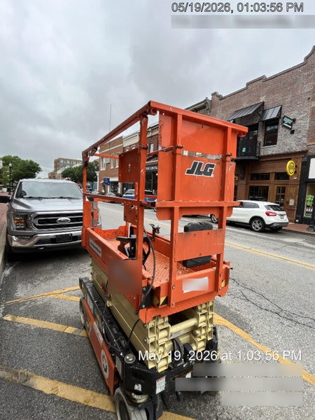 2021 JLG ES1932