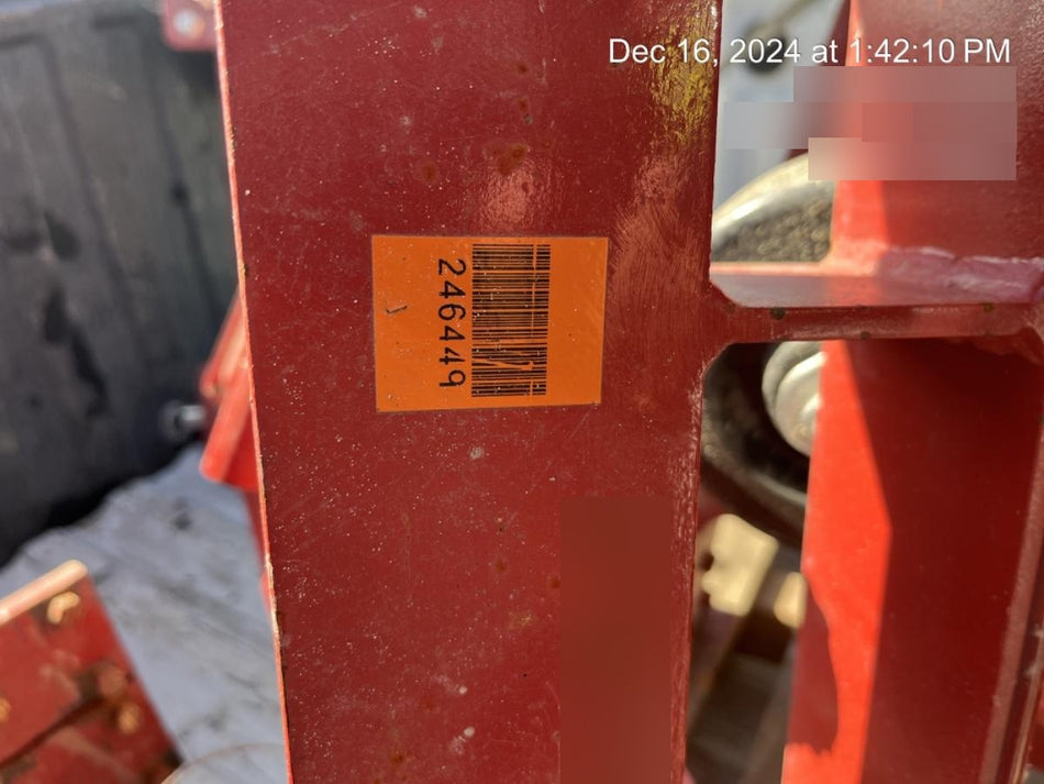 2022 ROL-A-LIFT M-6