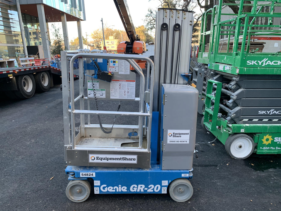 2019 GENIE GR-20