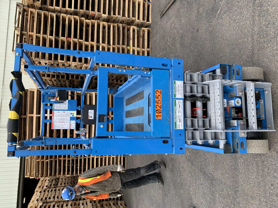 2020 Genie GS-1930 Solid Non Marking Tires, Beacon, Folding rails with half height swing gate, 800W Inverter