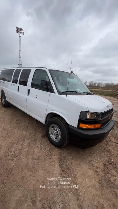 2025 CHEVROLET Express Van - Rental