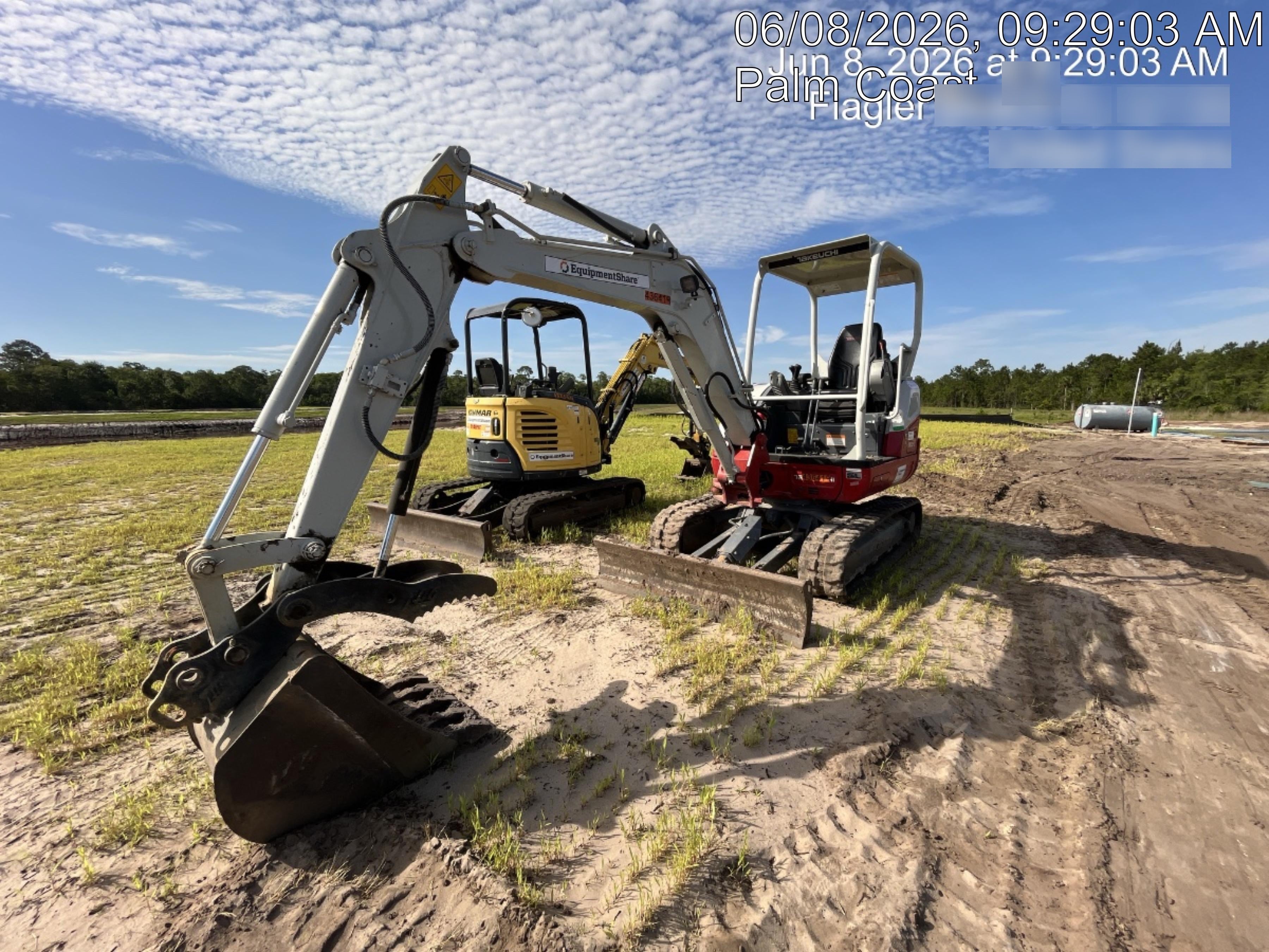 2024 TAKEUCHI TB235-2R