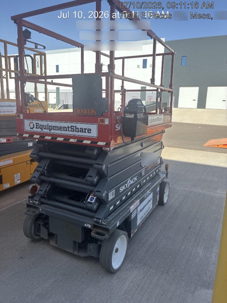 2021 SKYJACK SJ4740