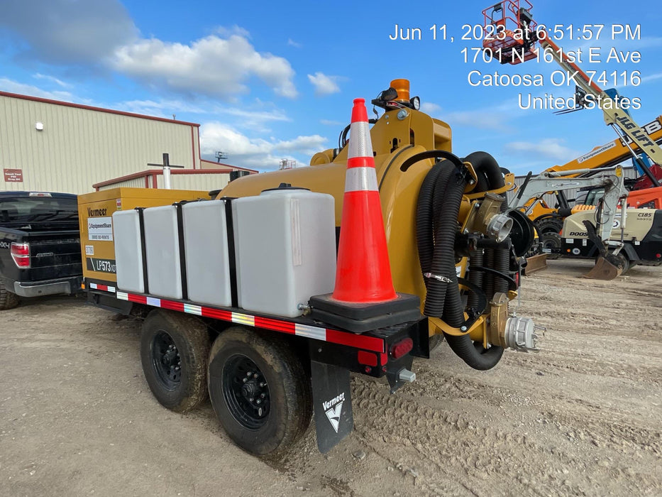 2023 Vac-Tron LP573XDT T4 Koehler Diesel Engine, 500 Gallon Debris Tank, x2 100 Gallon Water Tanks