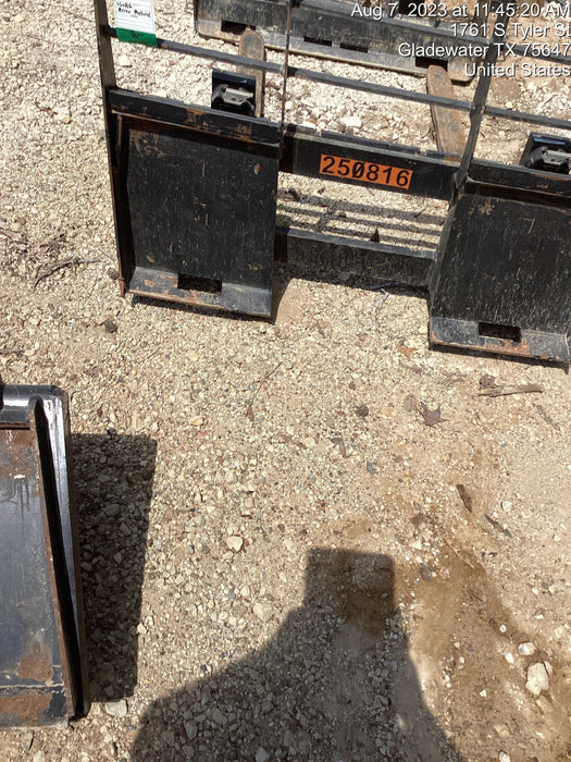 2022 ARROW MATERIAL HANDLING 48" Pallet Forks - Arrow