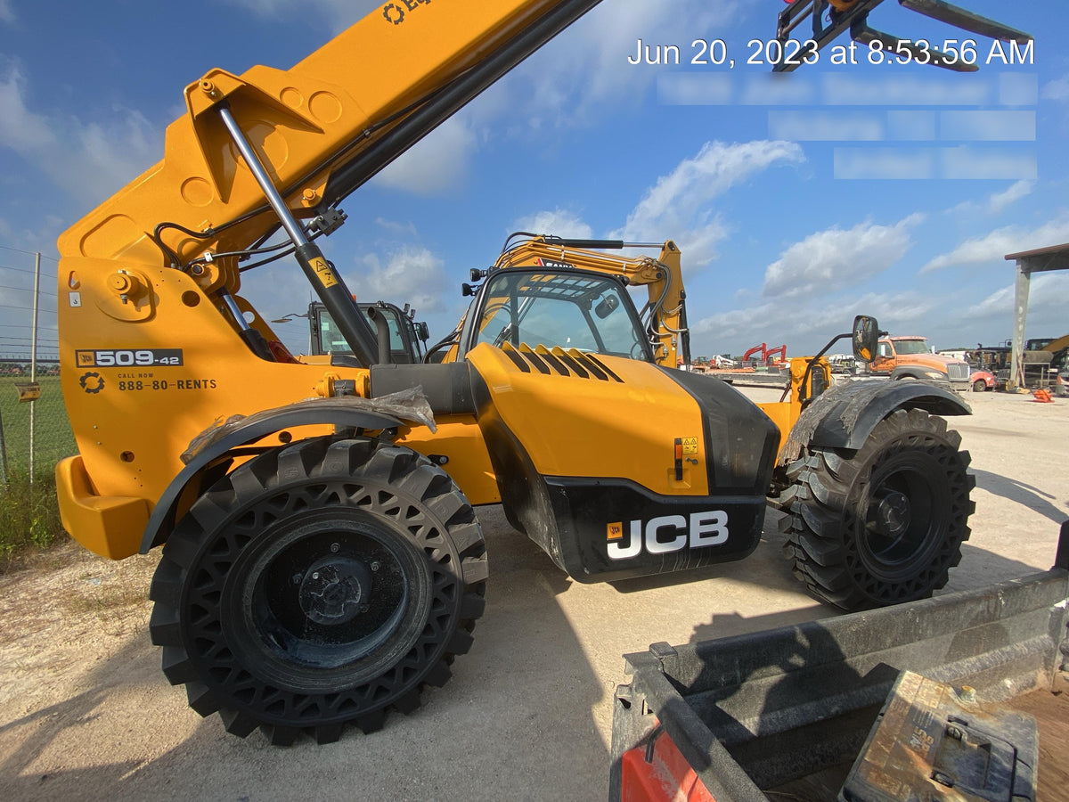 2023 JCB 509-42