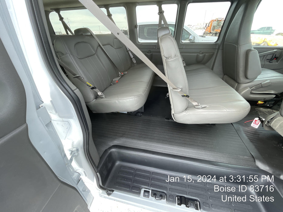 2023 CHEVROLET Express Van - Rental