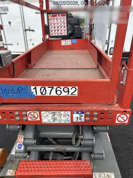 2020 Skyjack SJIII-3219 Solid NM Tires, Half height spring hinged entry gate, Dual Beacons, 800W Inverter
