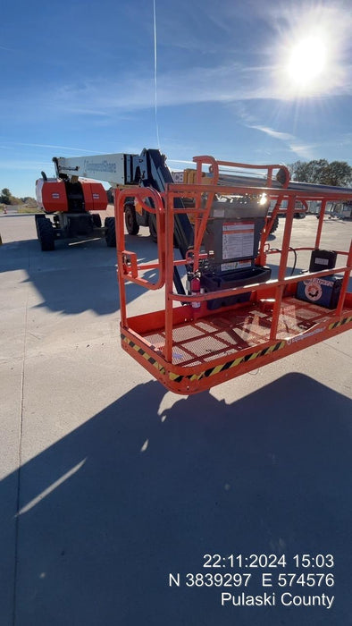 2024 JLG 860SJ