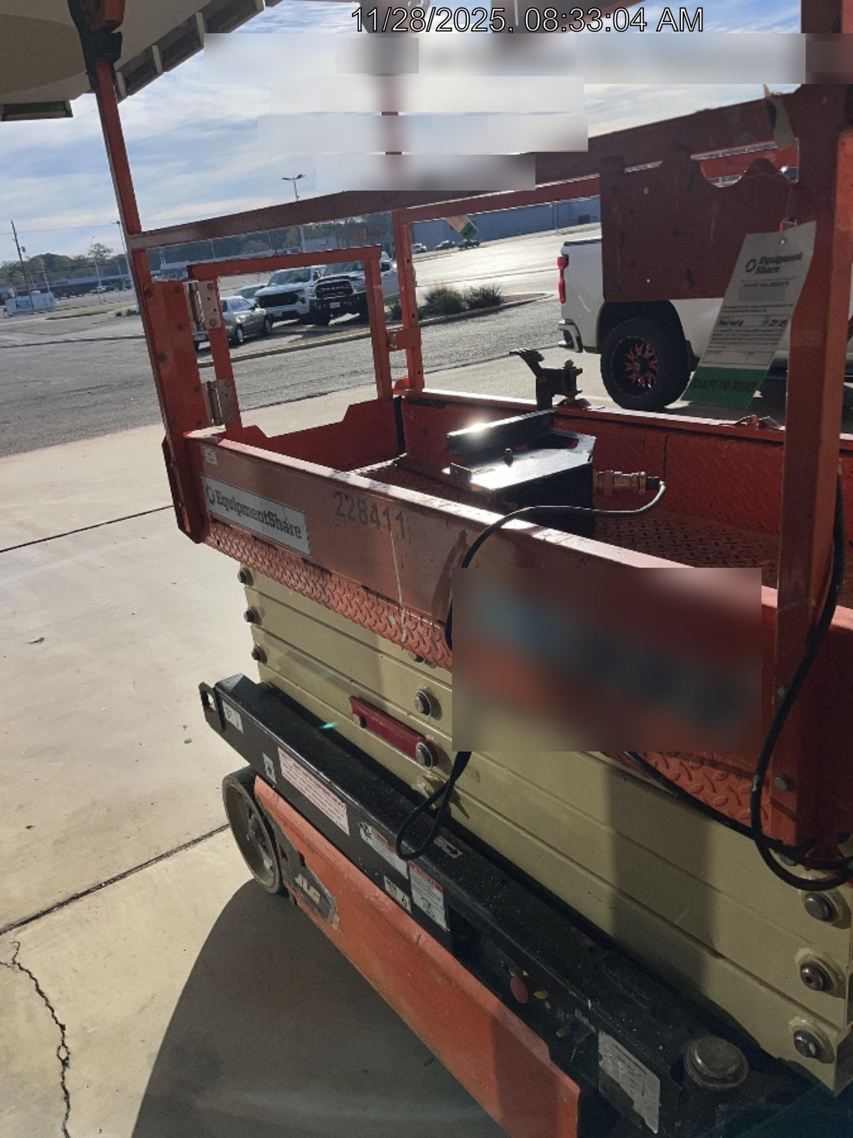 2022 JLG ES1932