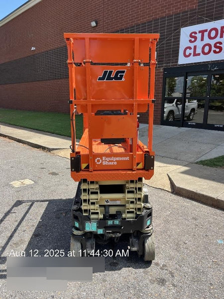 2025 JLG ES1932