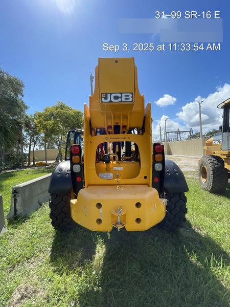 2023 JCB 512-56