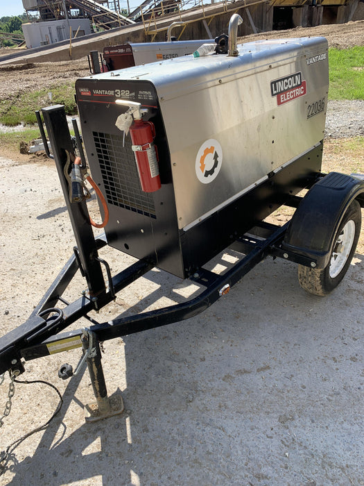 2019 Lincoln Electric Vantage 322 Welder Ready-Pak 3, Two wheel trailer, Fender and Light kit, Cable Rack