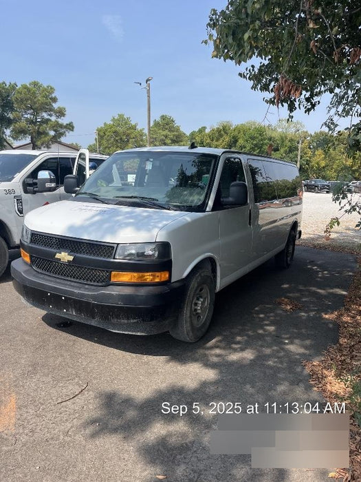 2023 CHEVROLET Express Van - Rental
