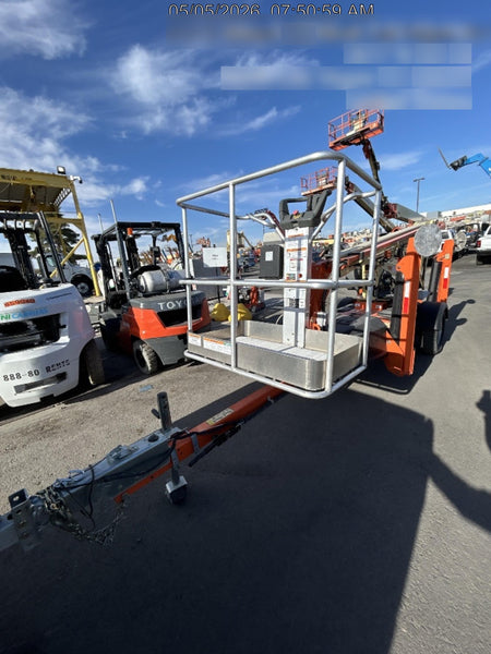 2022 JLG T350