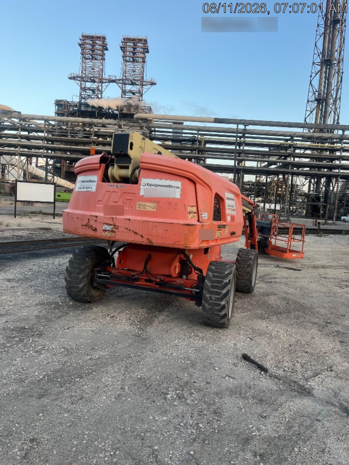 2019 JLG 660SJ