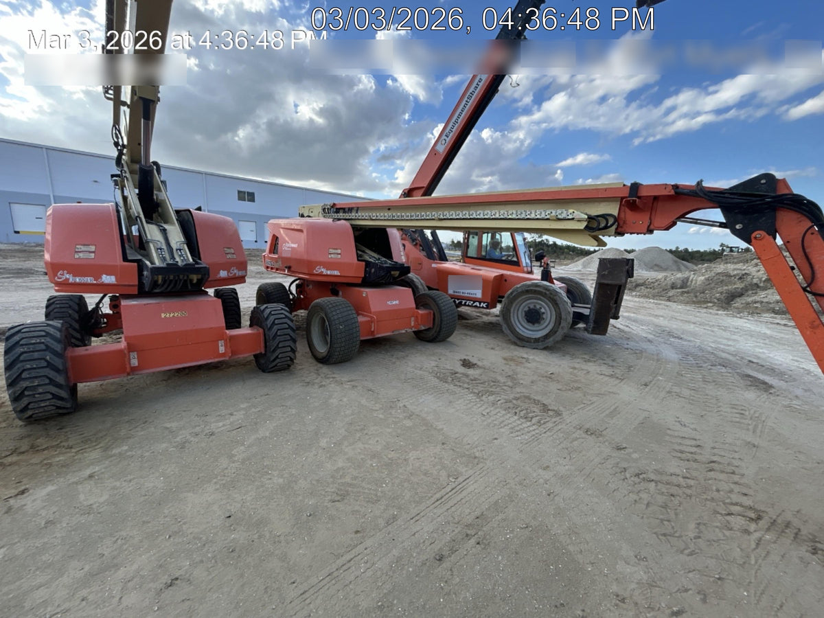 2022 JLG 660SJ