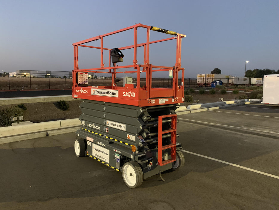 2021 SKYJACK SJ4740