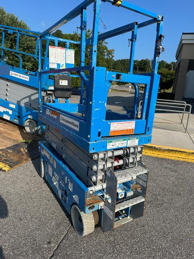 2020 Genie GS-1930 Solid Non Marking Tires, Beacon, Folding rails with half height swing gate