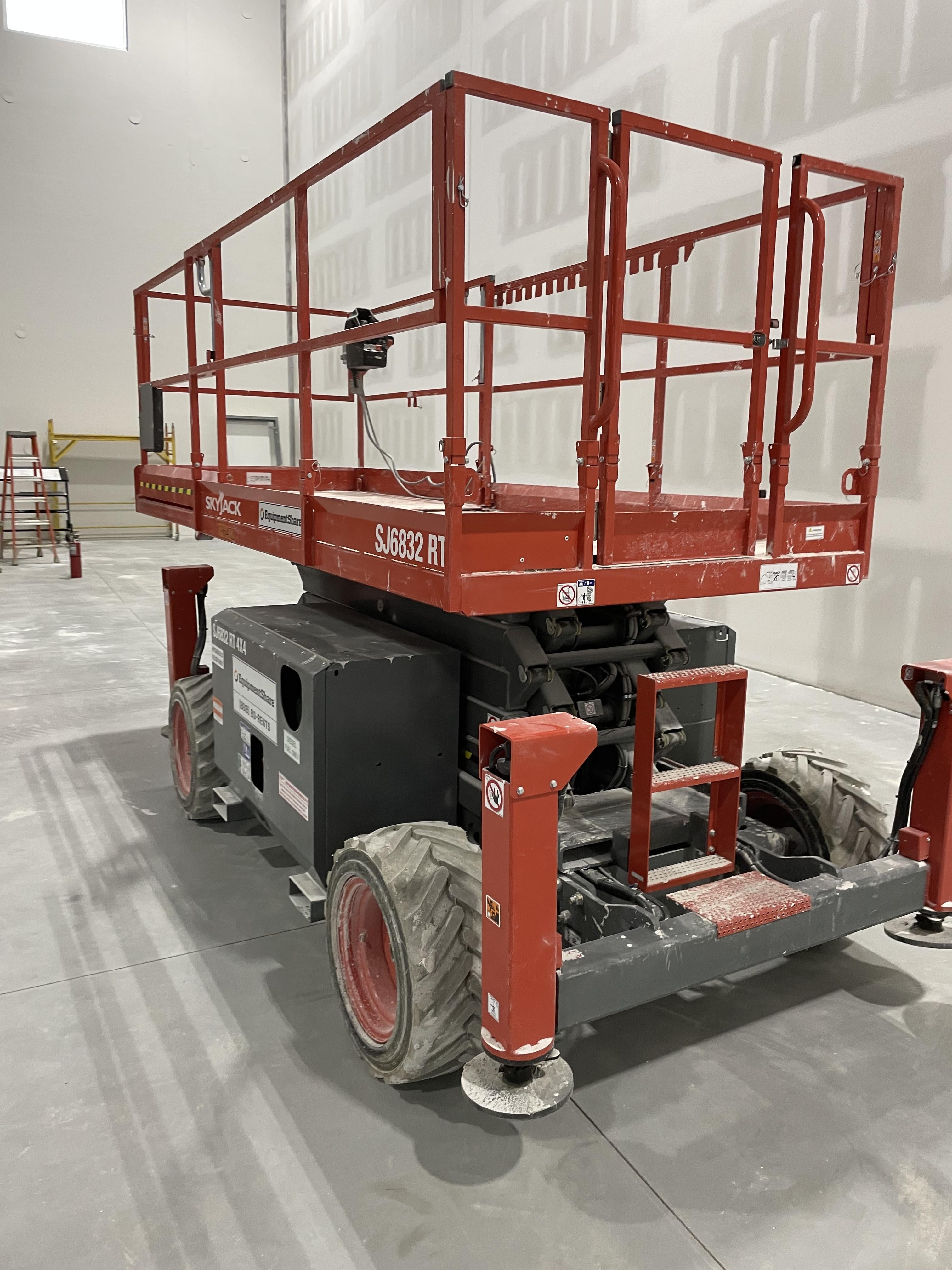 2021 SKYJACK SJ6832 RT