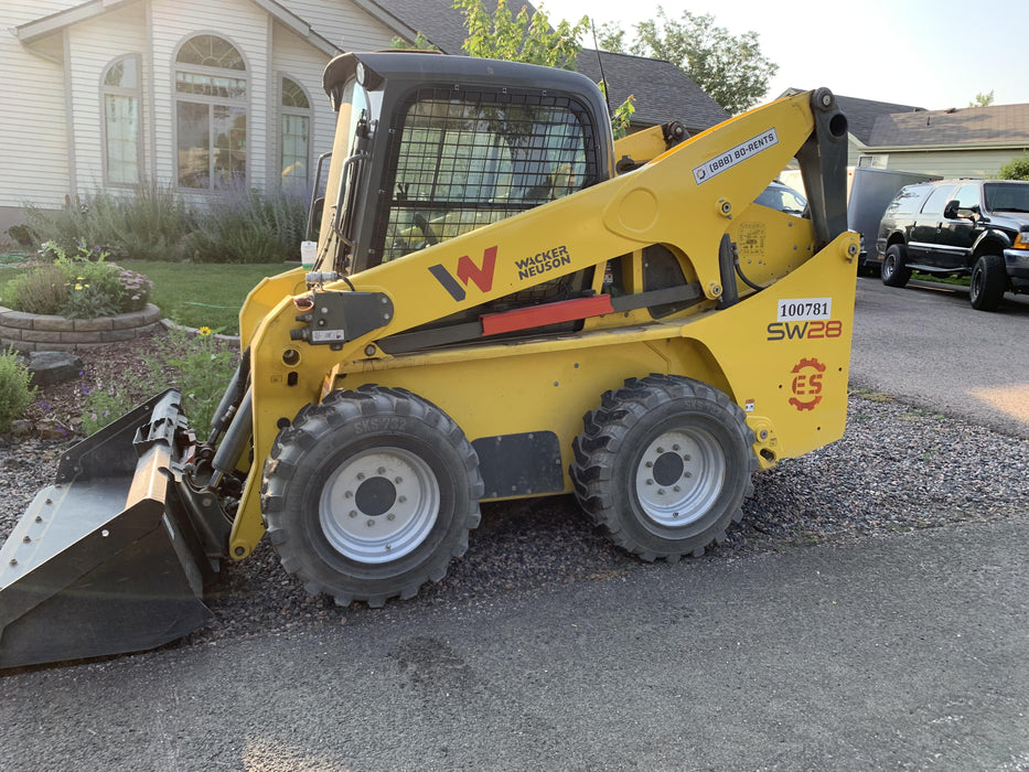 Wacker Neuson SW28 Cab/Heat/Air 14-Pin Attachment Control T3 Bucket Leveling EH Hand-Food Control Block Heater T4F Radio Hydraulic Coupler SSL/CTL 12X16.5 Premium