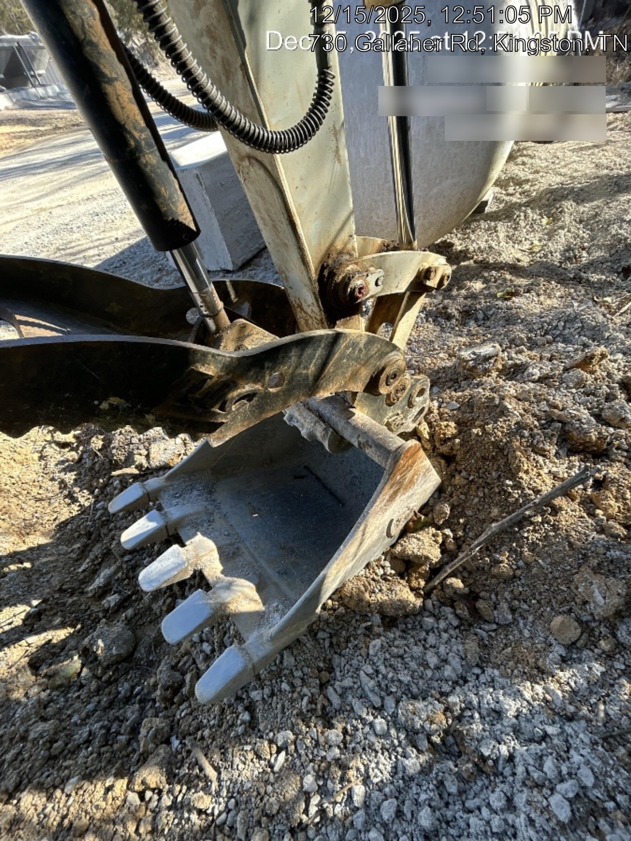 2021 TAKEUCHI TB235-2R