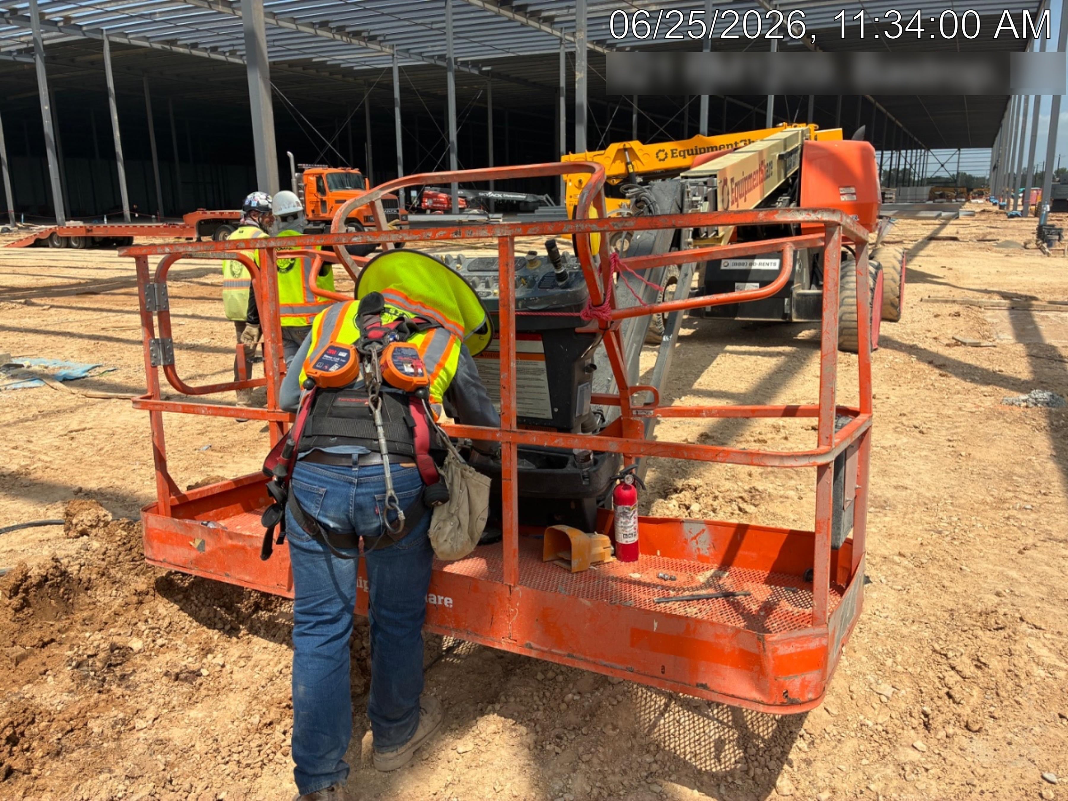 2024 JLG 660SJ