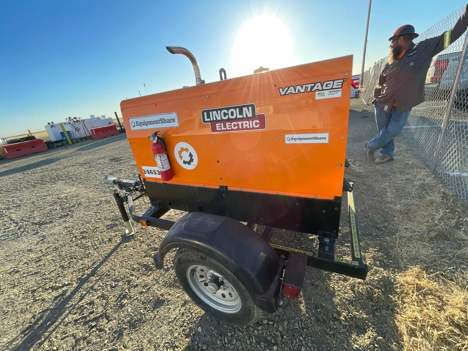 2022 Lincoln Electric LE400 Kubota V1505, Trlr, Cable Rack, Light Kit, ES Decals, T3