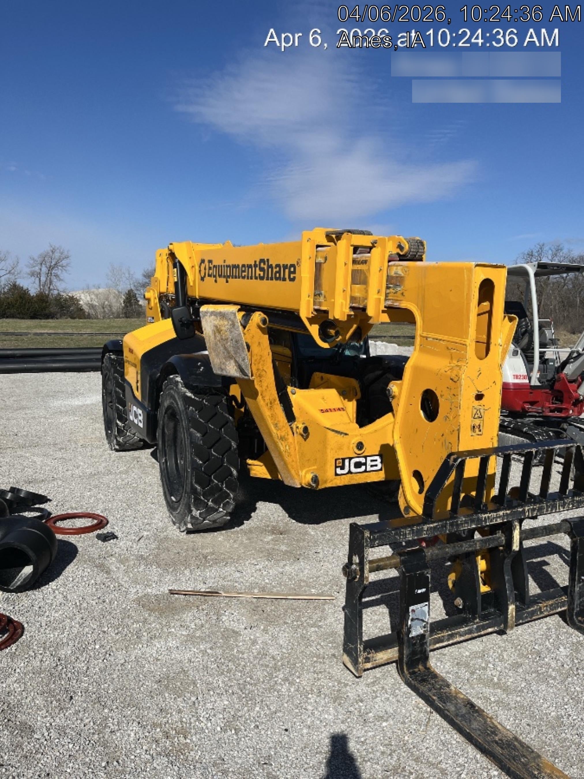 2025 JCB 512-56