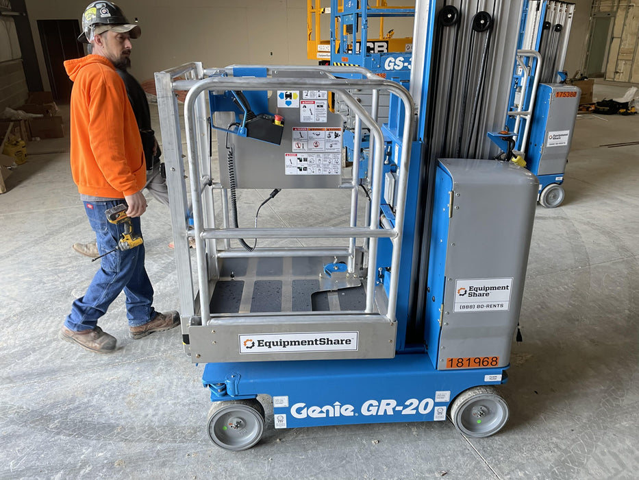 2021 GENIE GR-20