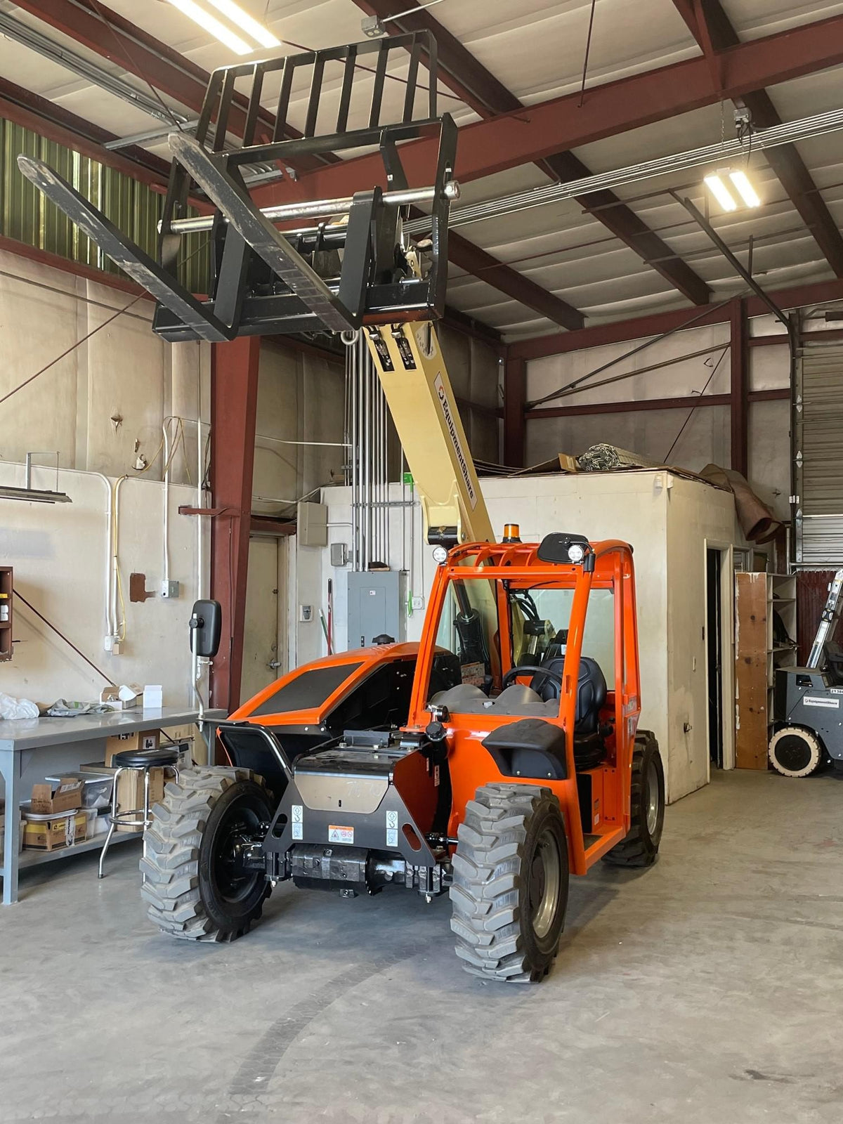 2022 JLG G5-18A