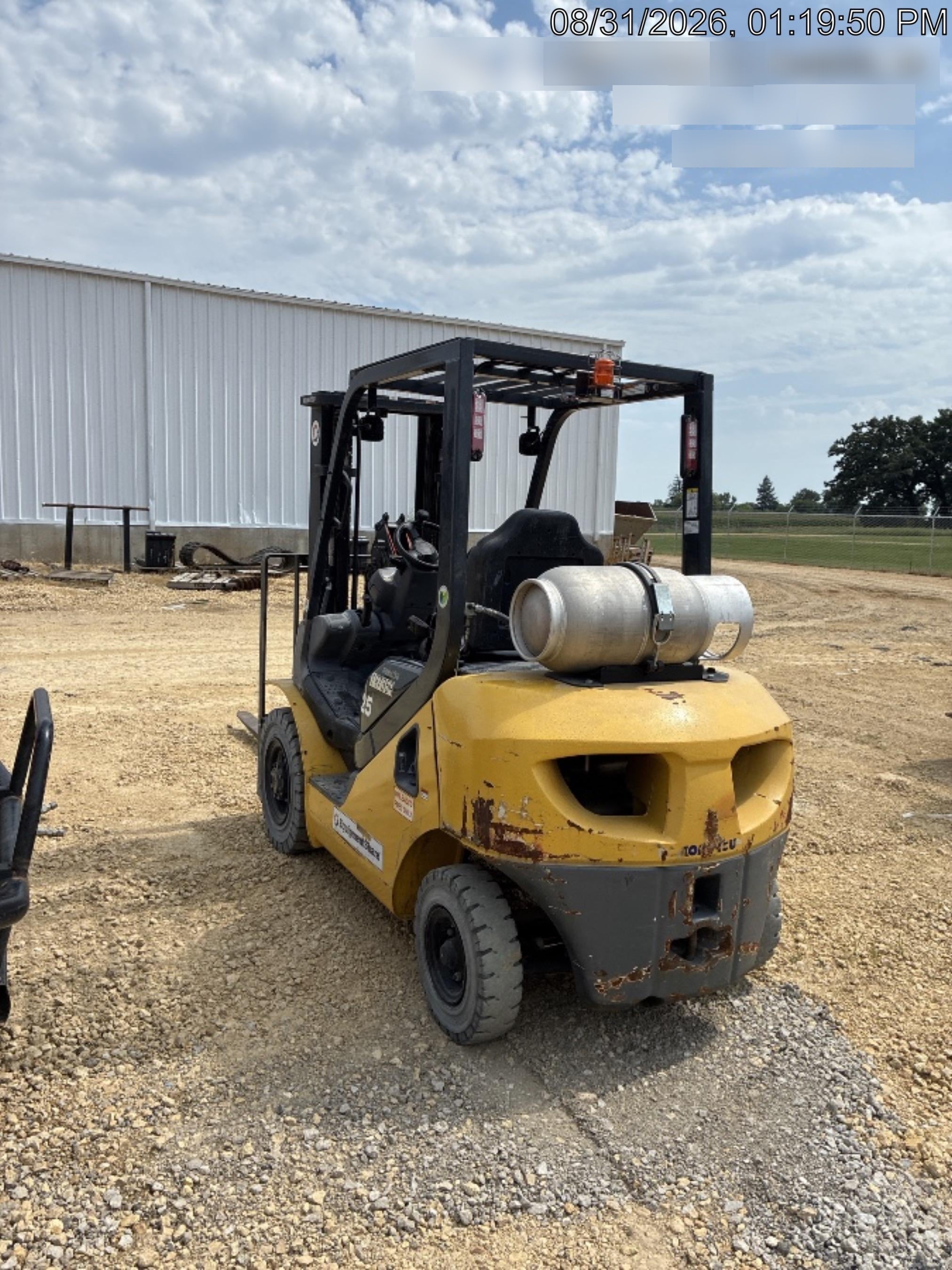 2021 KOMATSU FG25T-16