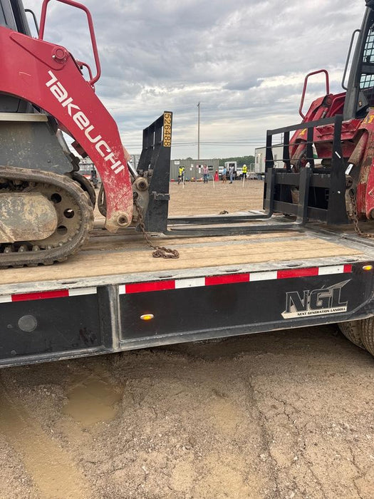 2025 ARROW MATERIAL HANDLING 48" Pallet Forks - Arrow