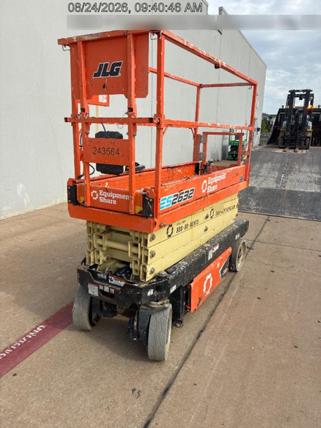 2022 JLG ES2632