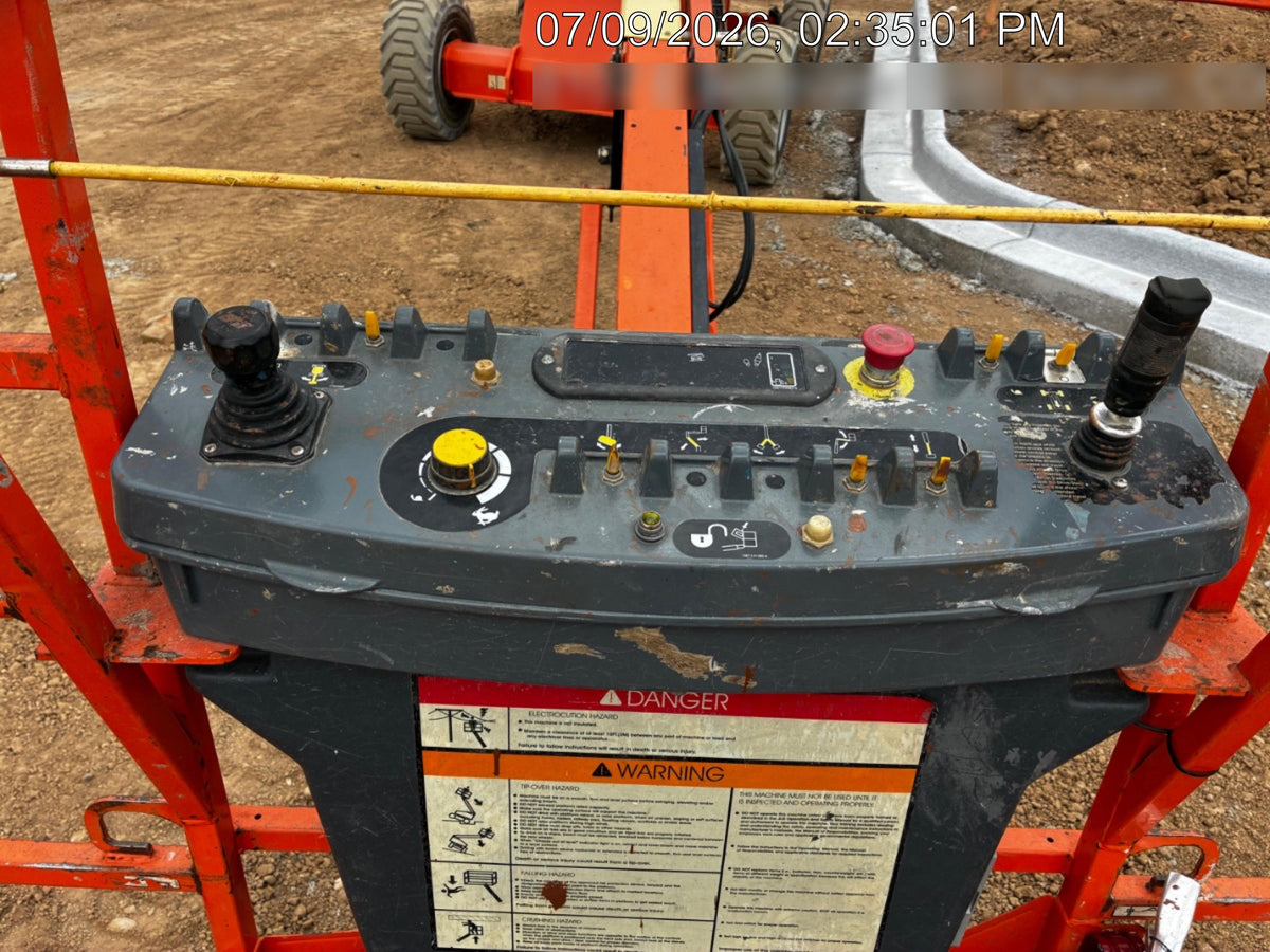2019 JLG 460SJ