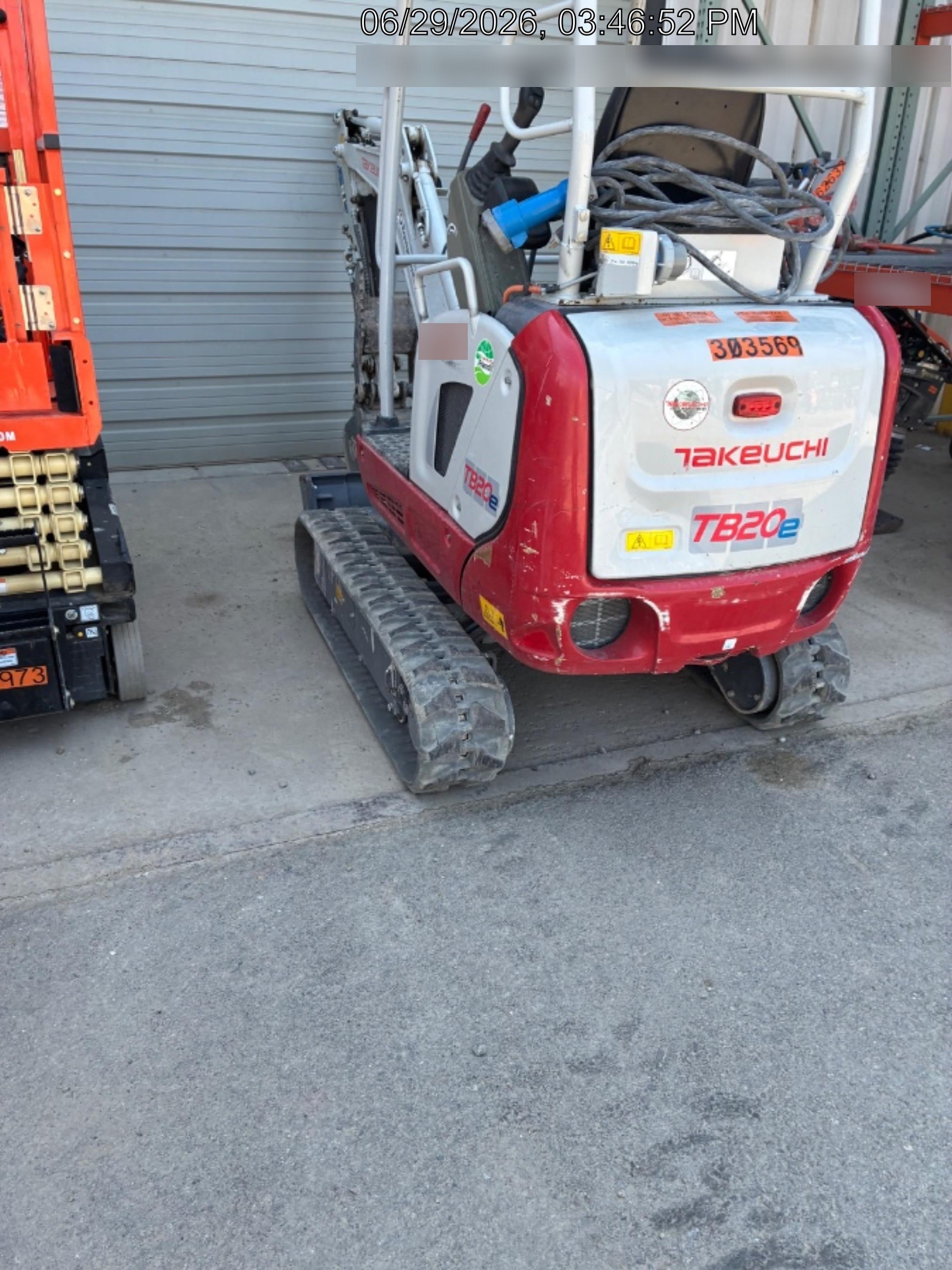 2023 TAKEUCHI TB20e