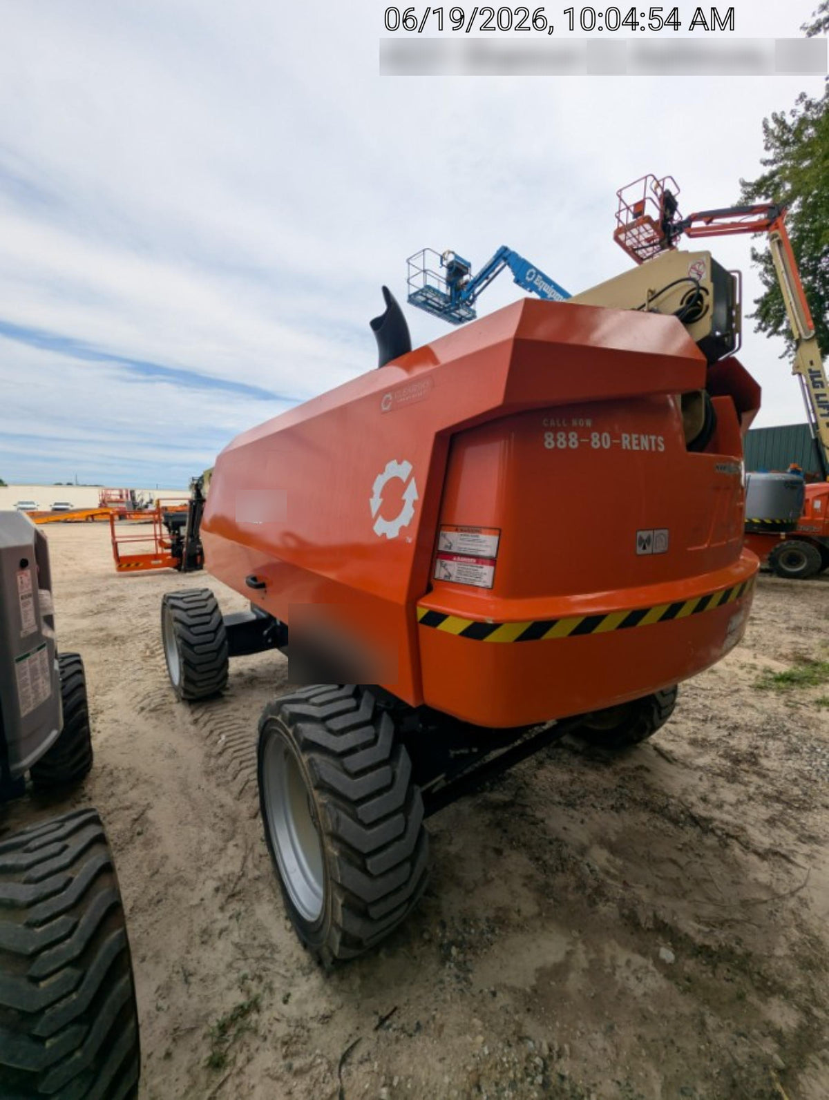 2025 JLG 660SJ