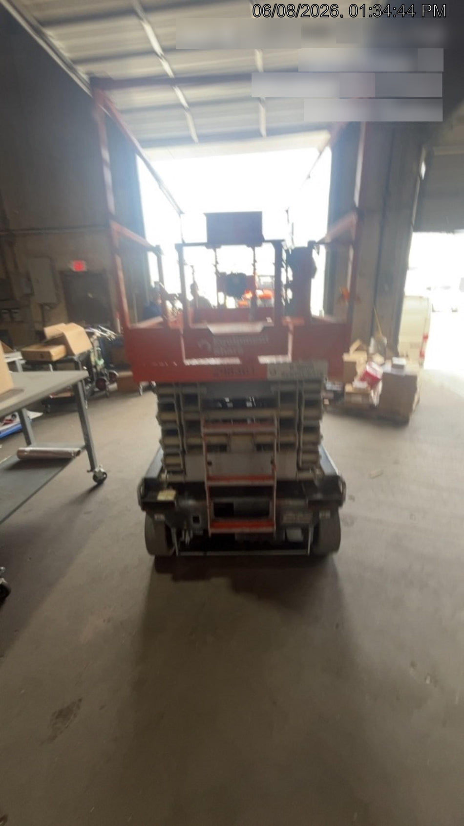 2023 JLG ES3246