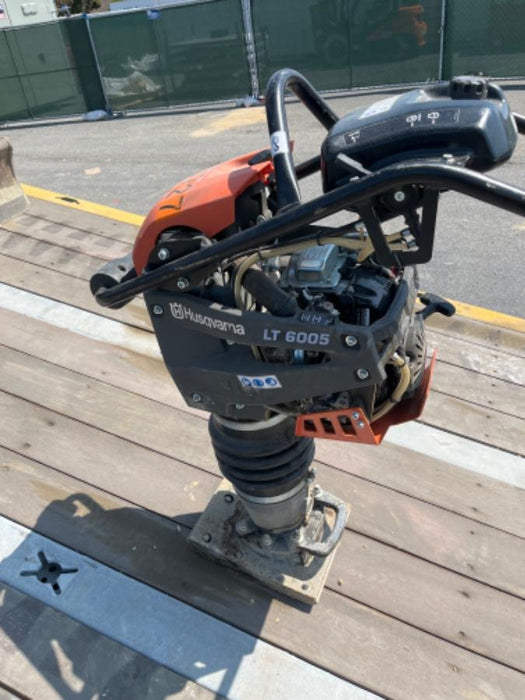 2024 HUSQVARNA LT6005